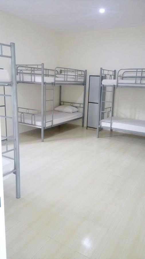 Shakila Guest House Malang Ngoại thất bức ảnh